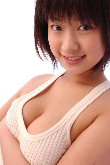 童颜丰乳妹子泳