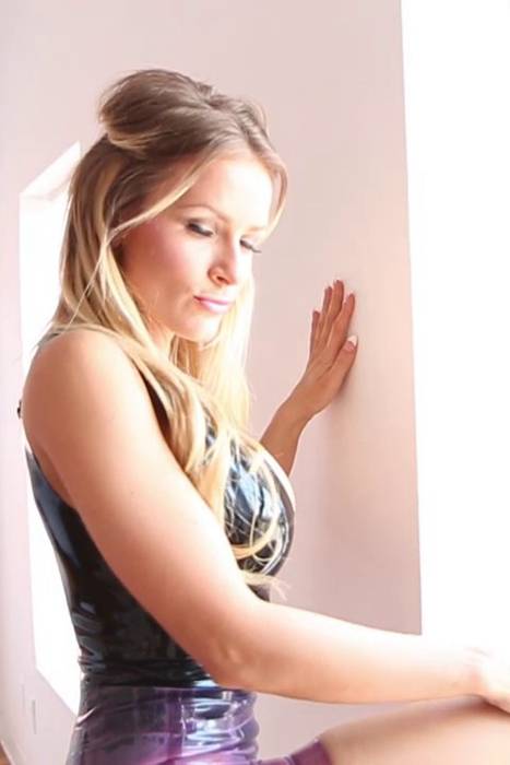 [Carrie Lachance唯美