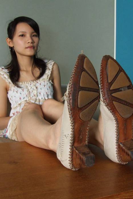 [cherryasianfeet高跟