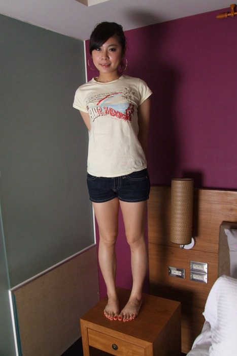 [cherryasianfeet高跟