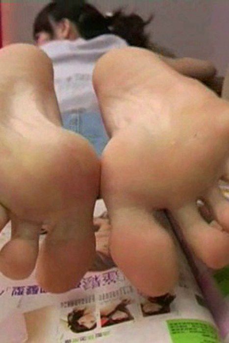 [cherryasianfeet高跟