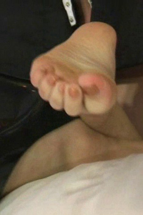 [cherryasianfeet高跟