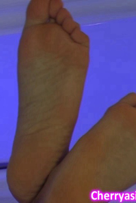 [cherryasianfeet高跟