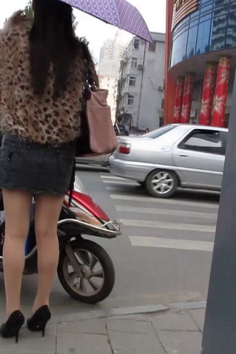 [大忽悠买丝袜街