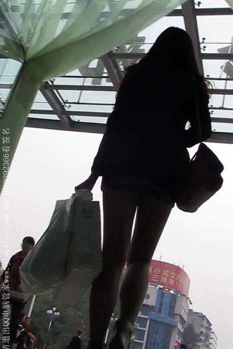 [大忽悠买丝袜街