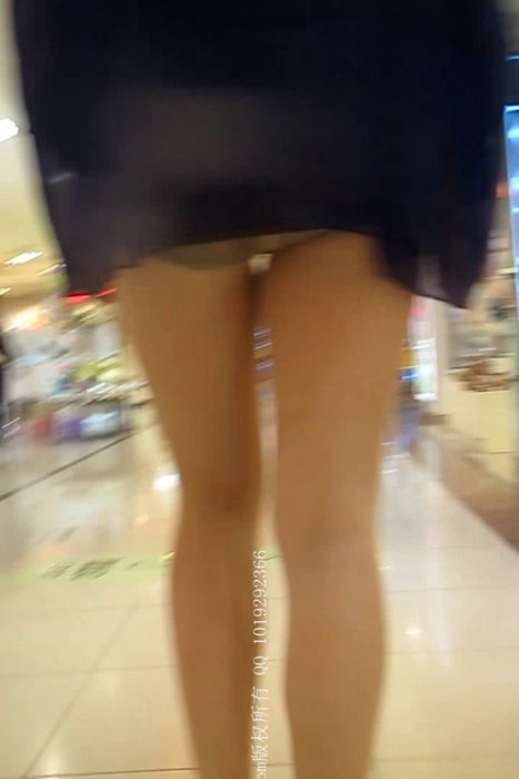 [大忽悠买丝袜街