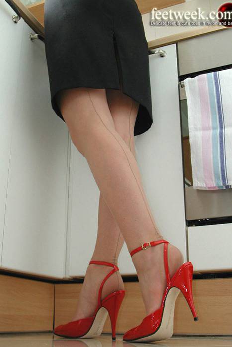 [feetweek性感高跟