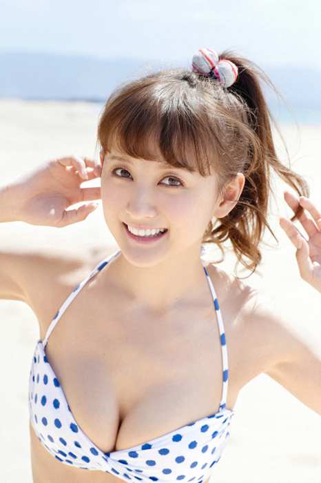 wanibooks gravure collection写真2012.12(1)月号 No.102 含视频Ayaka Komatsu 小松彩夏